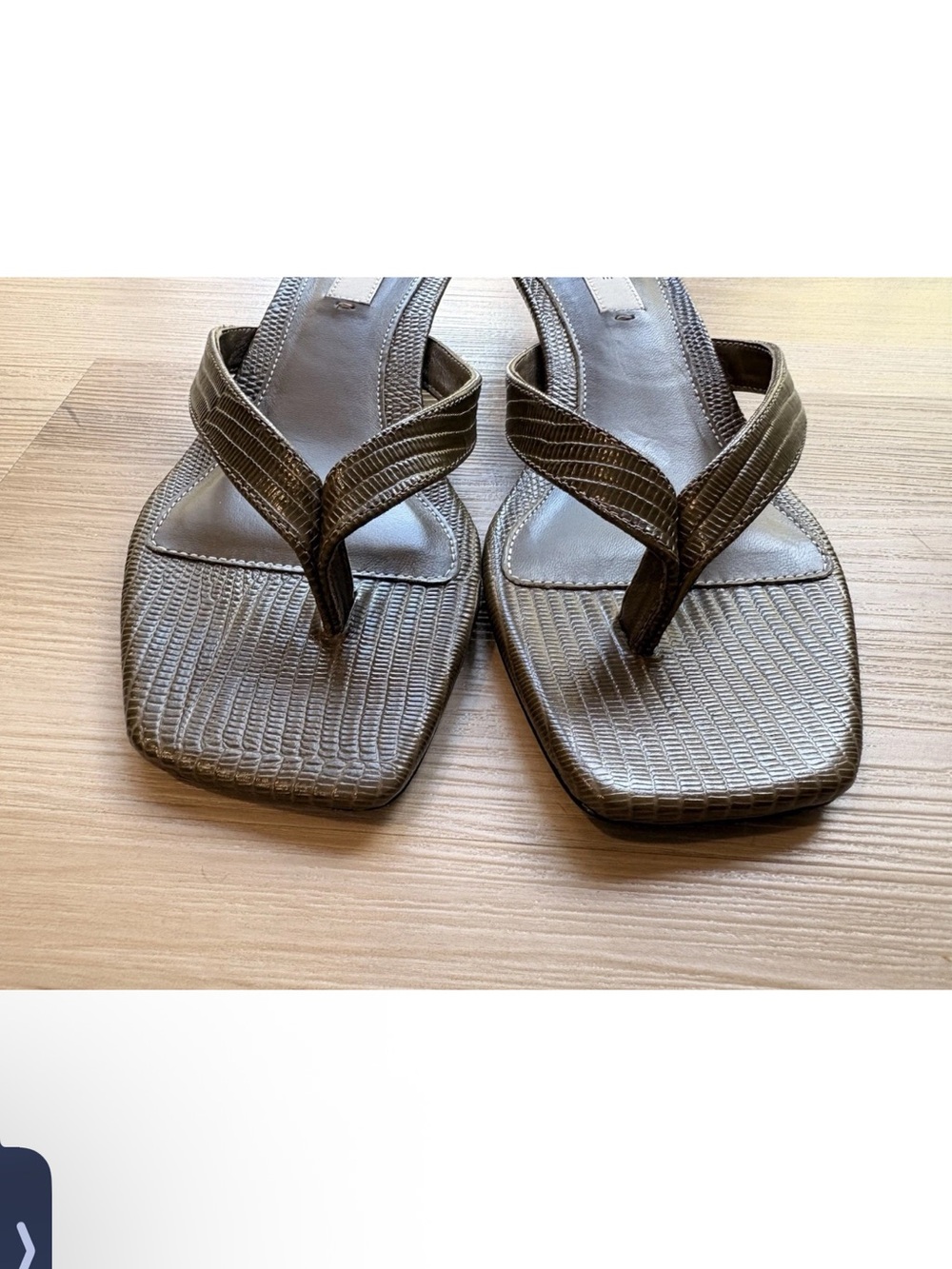Toteme Textured Leather Thong Sandals - Picture 2 of 7